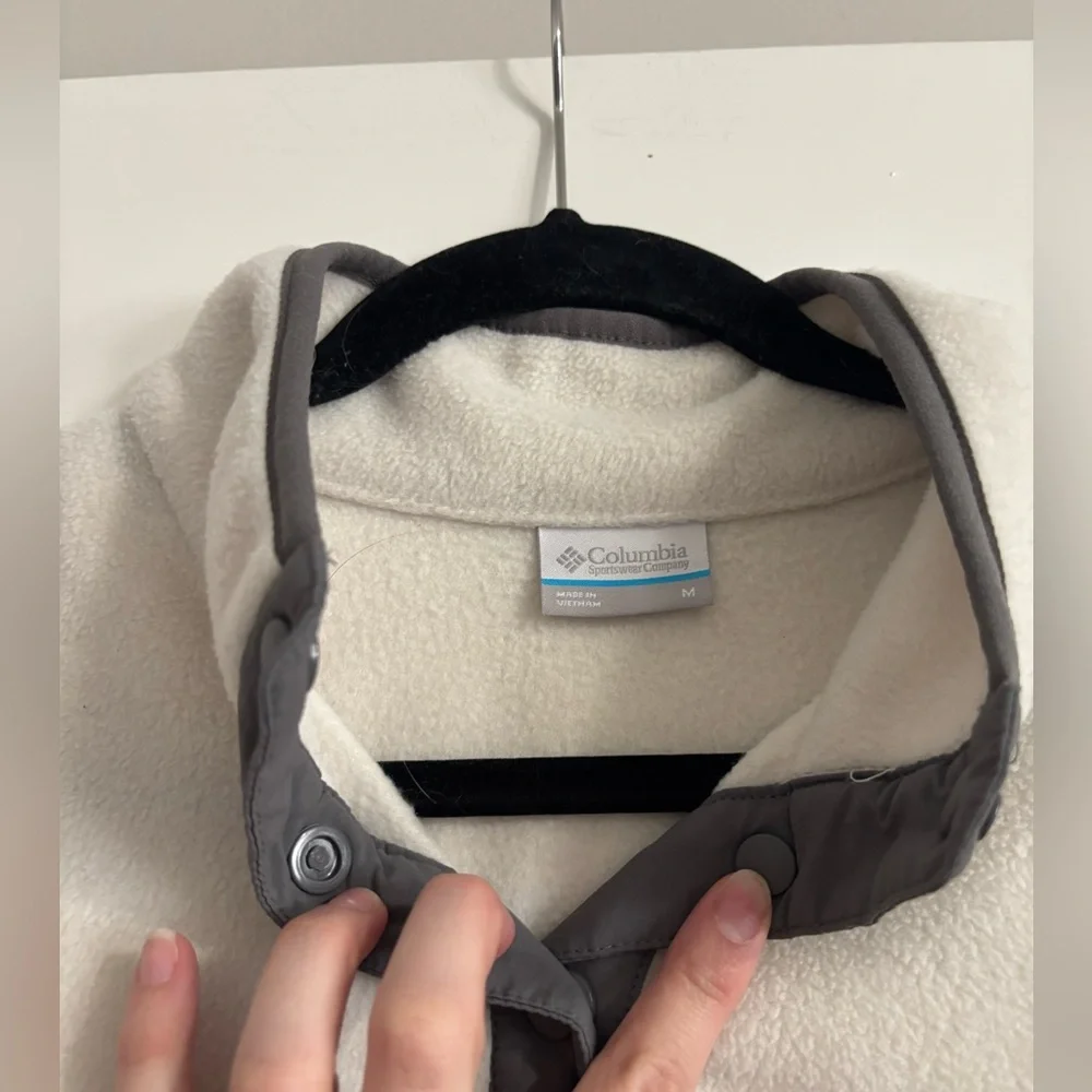 Columbia Women’s Medium Half Snap Pullover Fleece | White + Grey - Picture 3 of 5